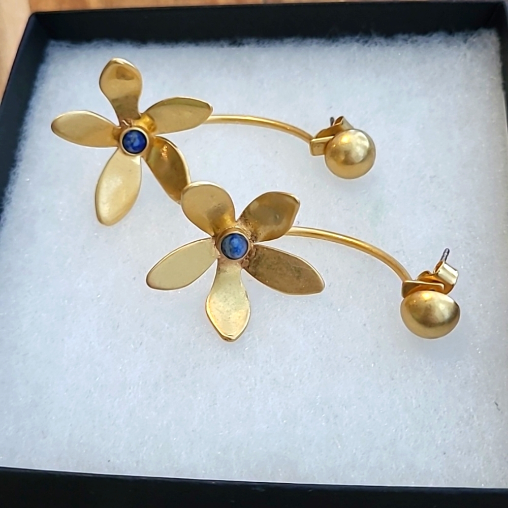 Gold Flower Drop Earrings